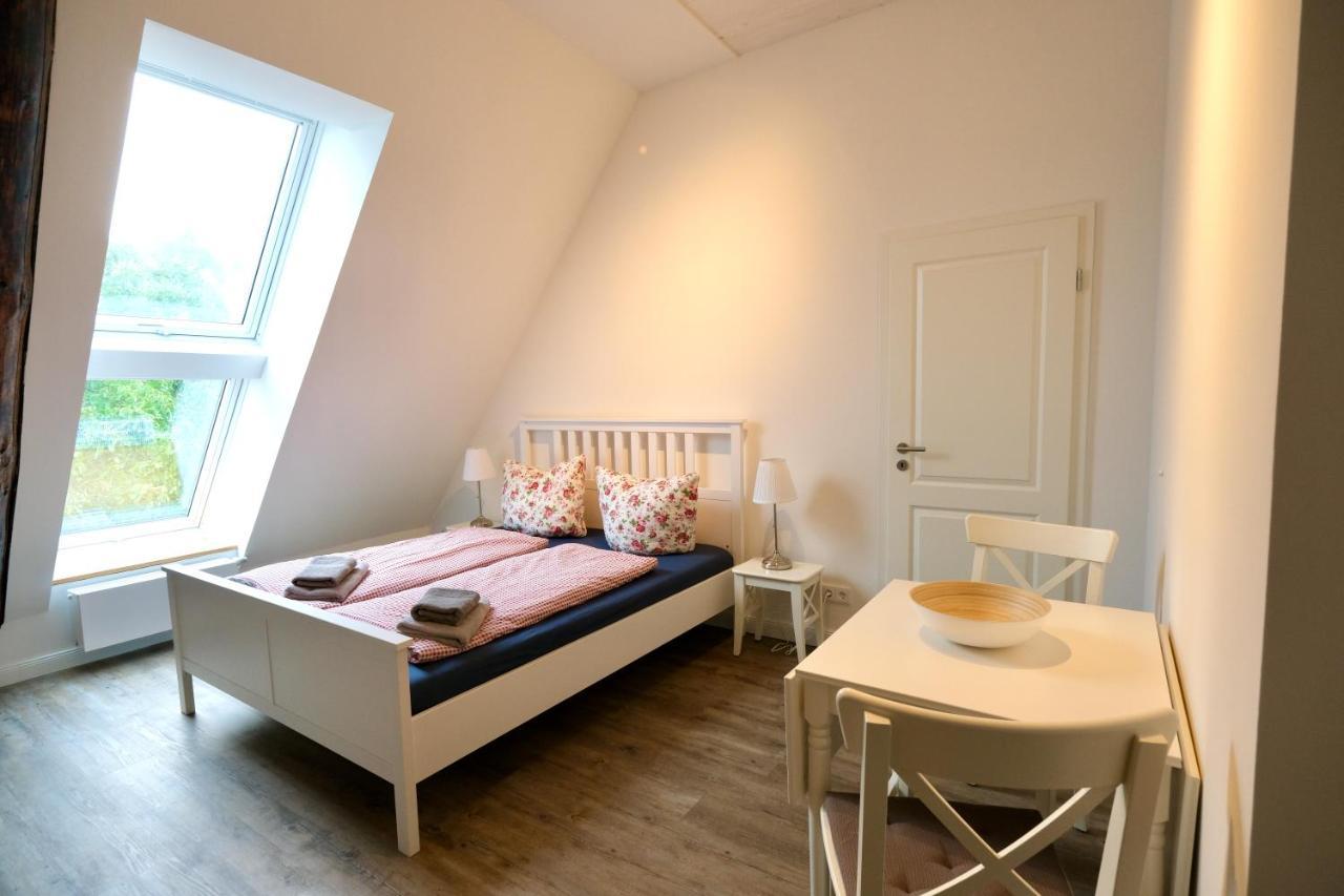 Hausdeich Appartement Hamburg-Harburg Buitenkant foto